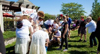 Gretzky's Great Grape Stomp