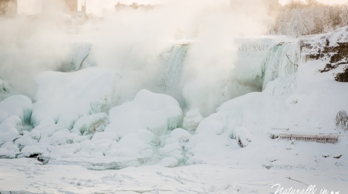 Niagara Falls Frozen (33)